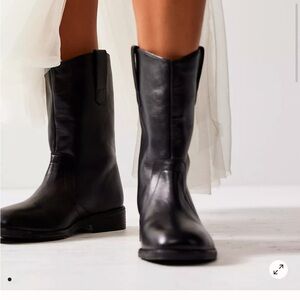 Free People Easton Equestrian Ankle Boot in black leather - Size 40.5